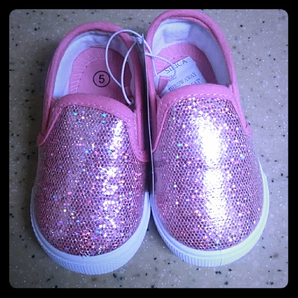 Sparkle and Shine Slip on Kicks Size 5 NWT